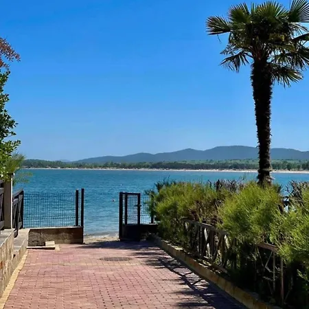 Relaxing - 100 Meters From The Sea Apartment Tschernomorez